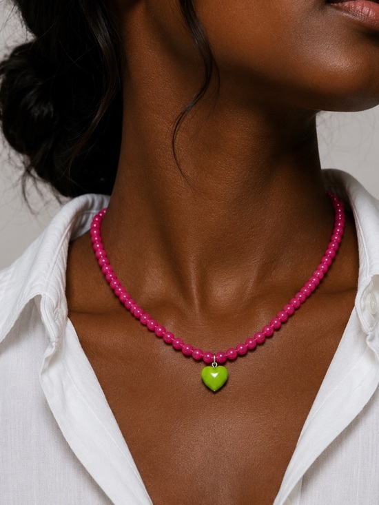 Jewelry - New! Preppy Y2K Colorful Light Pink Beaded Heart Dopamine Necklace NWOT 4022